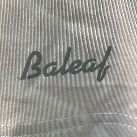 Baleaf UPF 50+ Sun Shirt White Lightweight Nylon Crewneck Long Sleeve Pull-Over - Picture 7 of 11